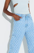 Load image into Gallery viewer, CALCA JEANS BOYFRIEND PUIDOS CHEVRON
